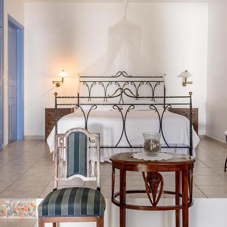 Villa Notos Adamantas  Екстериор снимка