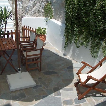 Villa Notos Adamantas  Екстериор снимка