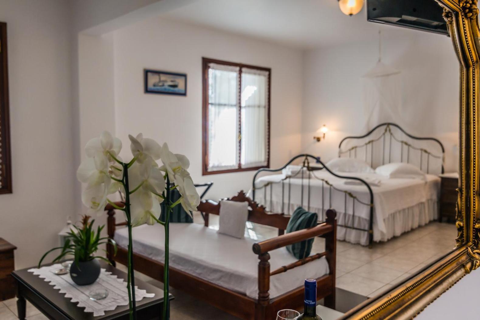 Villa Notos Adamantas  Екстериор снимка