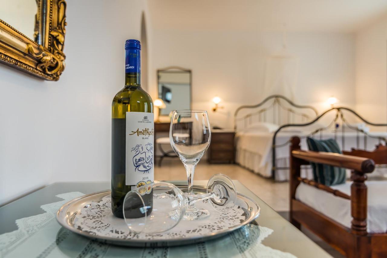 Villa Notos Adamantas  Екстериор снимка